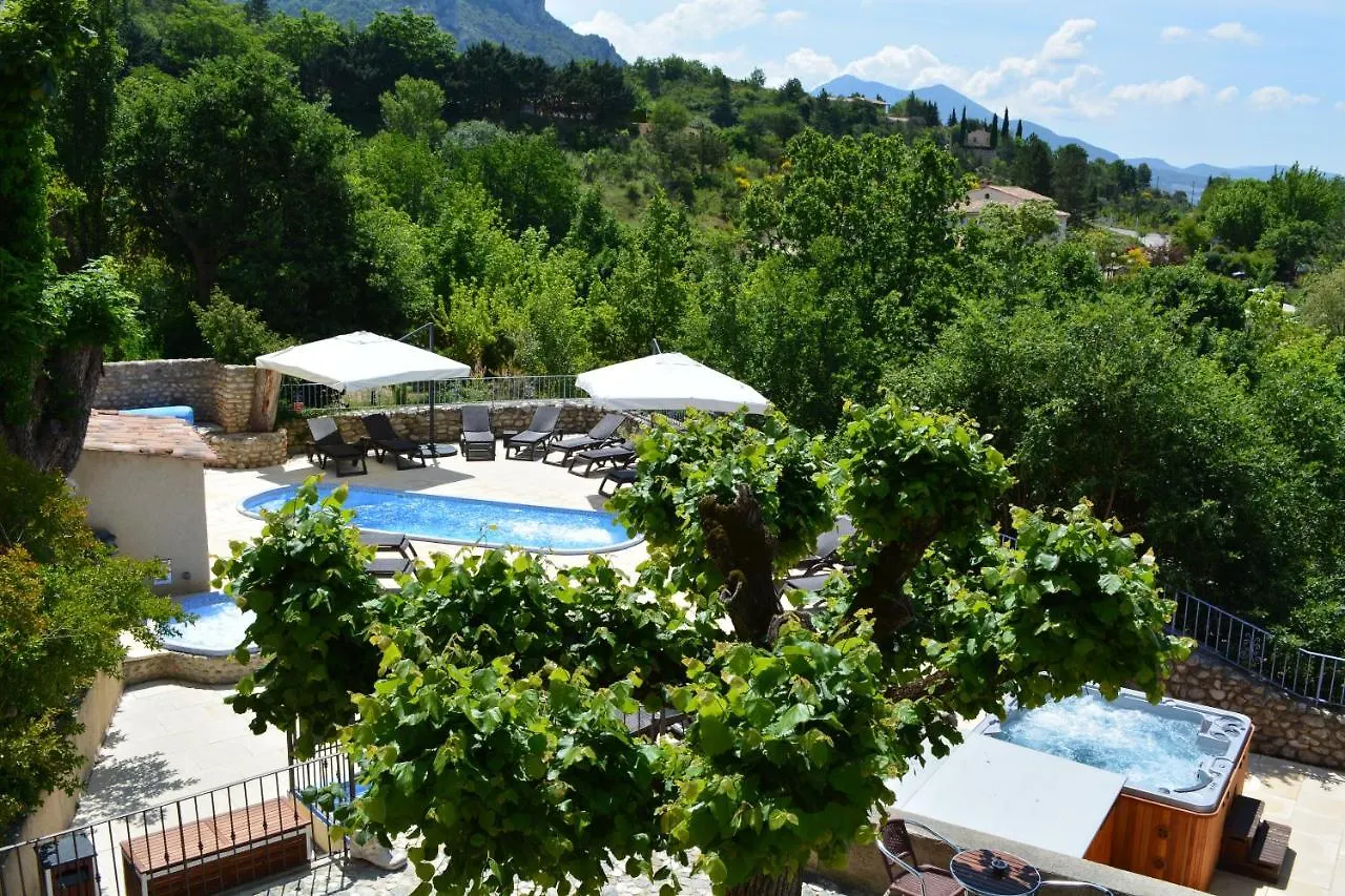 Hotel Le Colombier Moustiers-Sainte-Marie 3*,