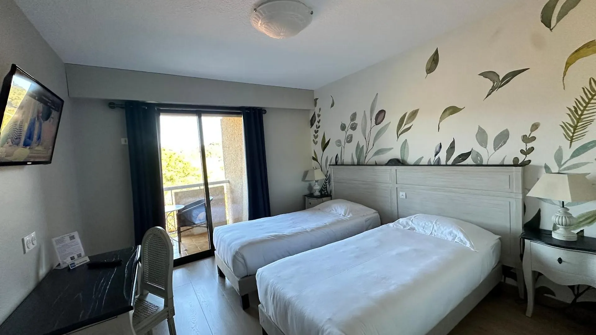 Hotel Le Colombier Moustiers-Sainte-Marie 3*,