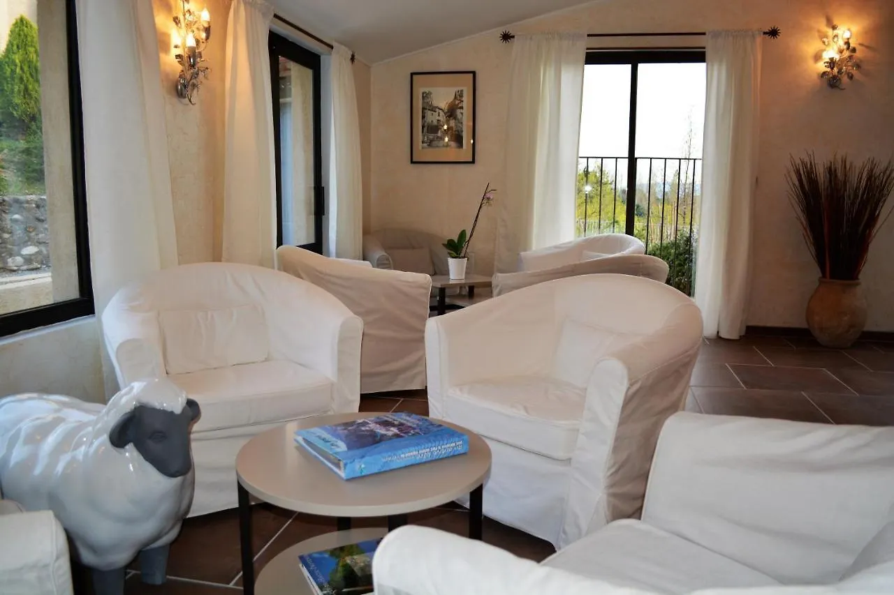 ***  Le Colombier Hotel Moustiers-Sainte-Marie France